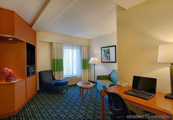 Fairfield Inn & Suites By Marriott Newark Liberty International Airport Eksteriør billede